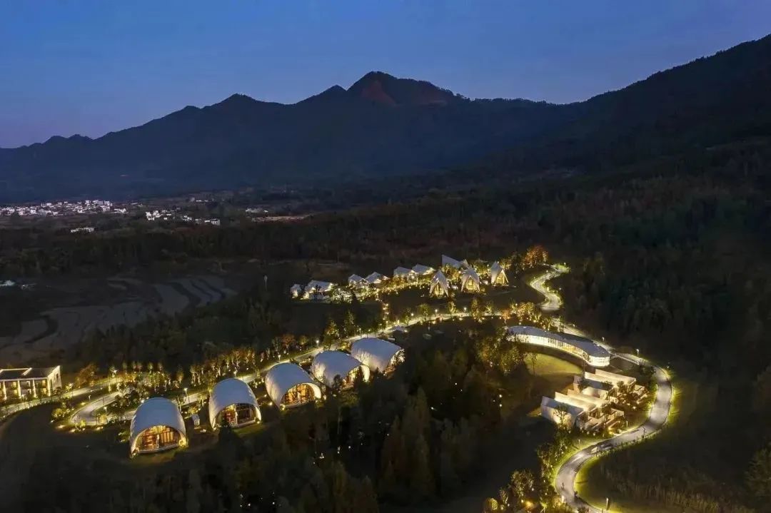 安徽省黃山市黟縣碧陽鎮關麓村